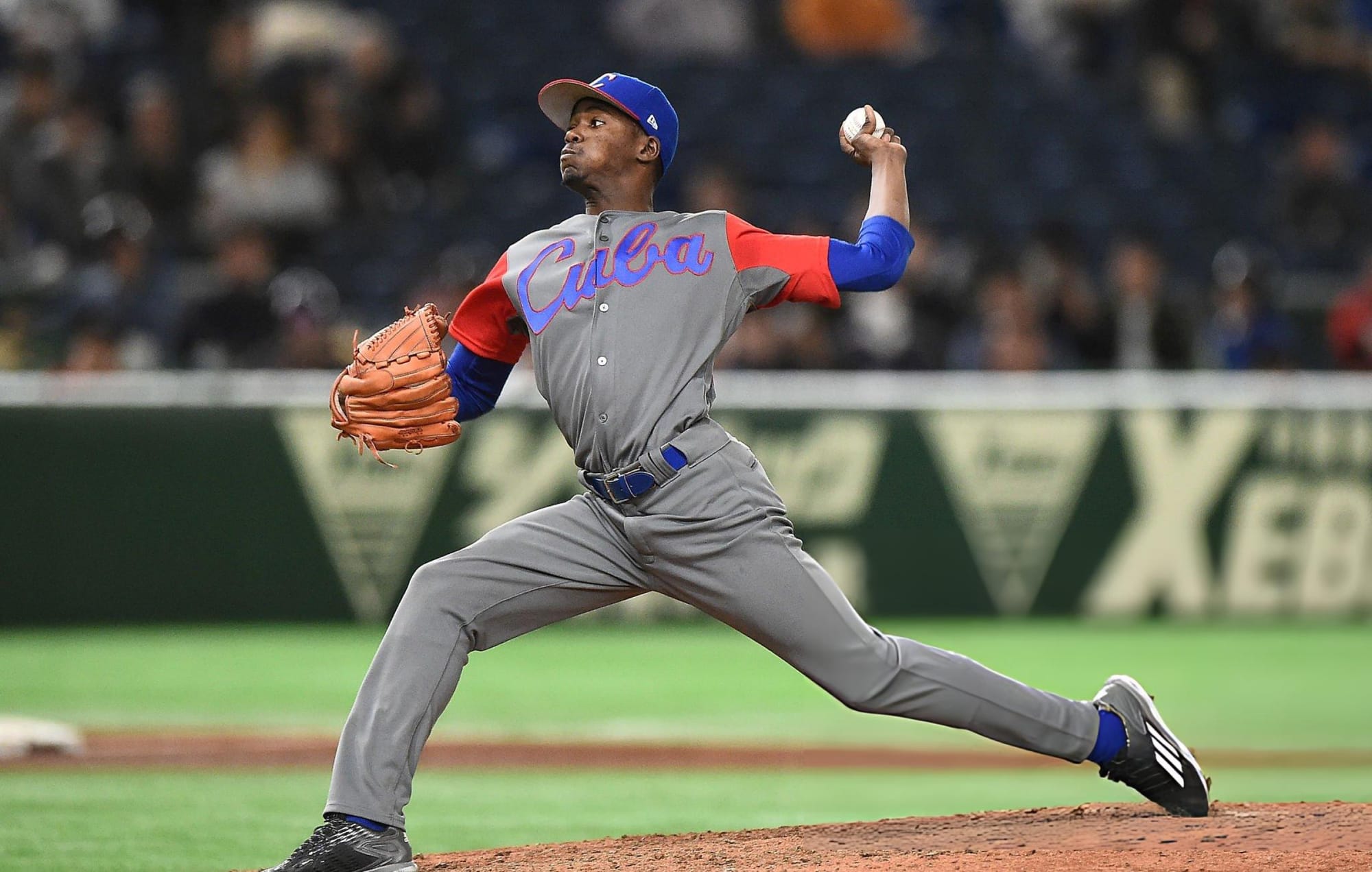 Liván Moinelo será la carta principal de Cuba en el VI Clásico Mundial de Béisbol. (Foto: MLB)