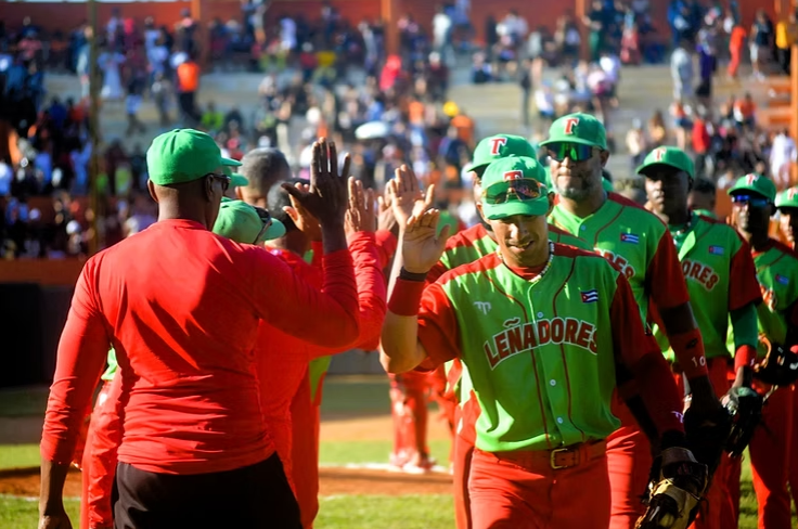 Playoffs 64 SNB | Leñadores rompen el hechizo de Villa Clara y acortan distancias